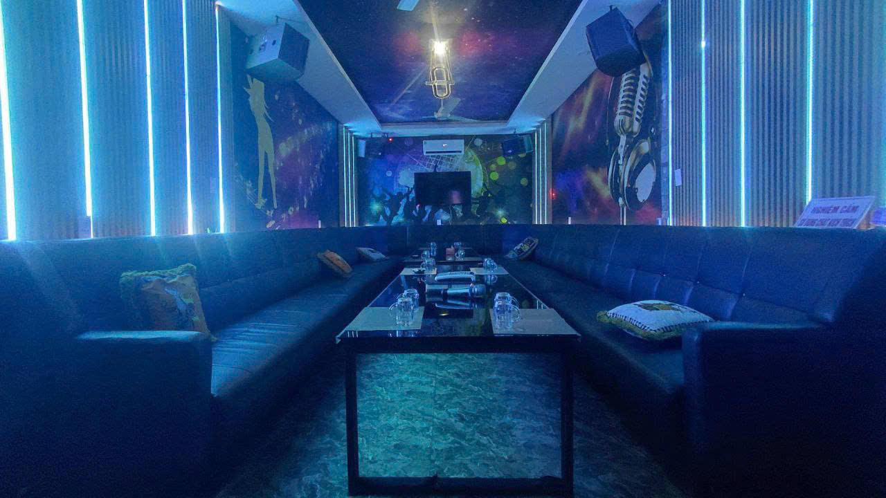 다낭 KTV 준코 인테리어